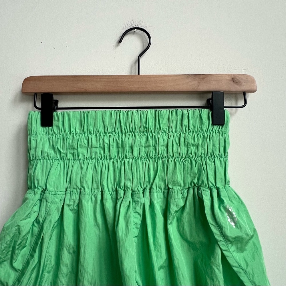 FP Movement by Free People The Way Home Shorts Fresh Cut Green Smocked XS - Picture 3 of 12